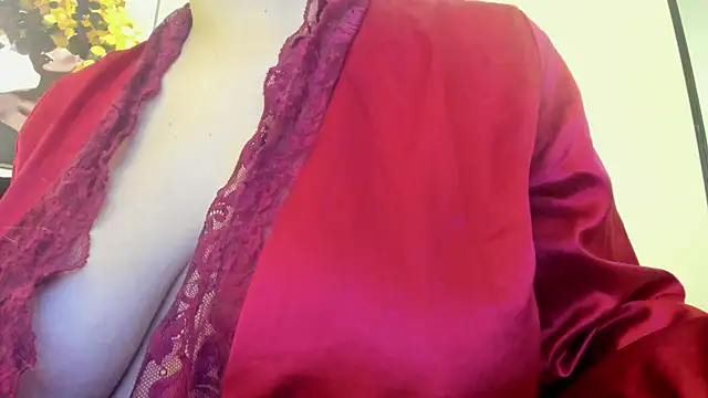 dolly zoe online show from February 11, 1:10 am