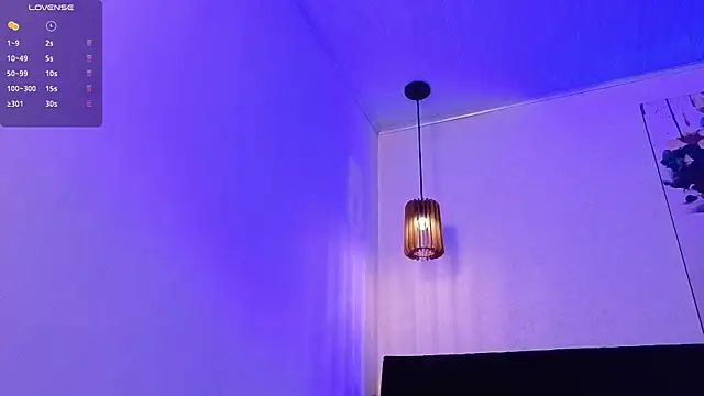 dolly zoe online show from February 27, 9:15 pm