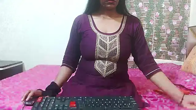 nikitahot3 online show from March 11, 7:37 am