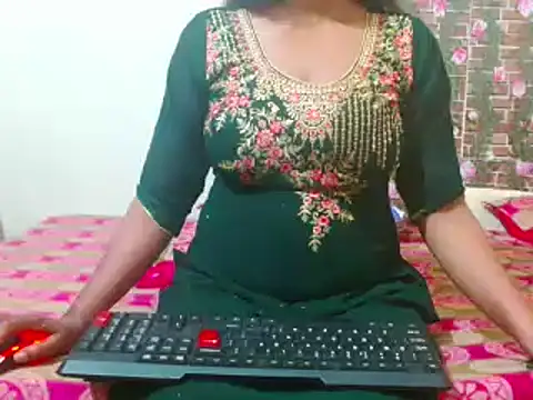 nikitahot3 online show from March 14, 12:10 am