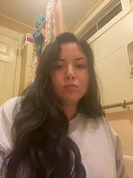 xocrybaby online show from February 17, 8:33 am