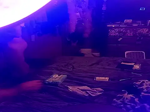 j hollywood91 online show from November 20, 8:47 am