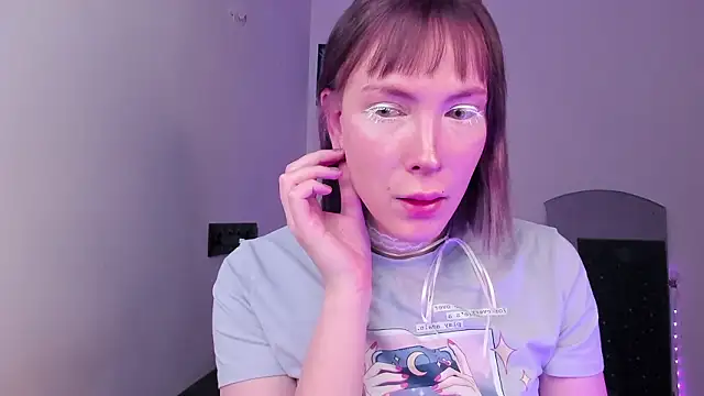 dollmore online show from February 17, 6:03 pm