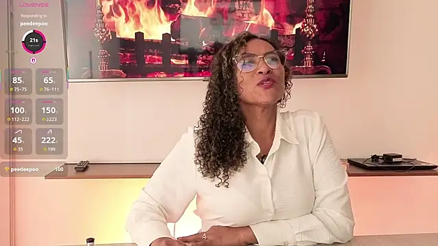 Snapshot of _Victoria_Hills chatting on October 11, 1:09 pm Victoria Hills online show from October 11, 1:09 pm