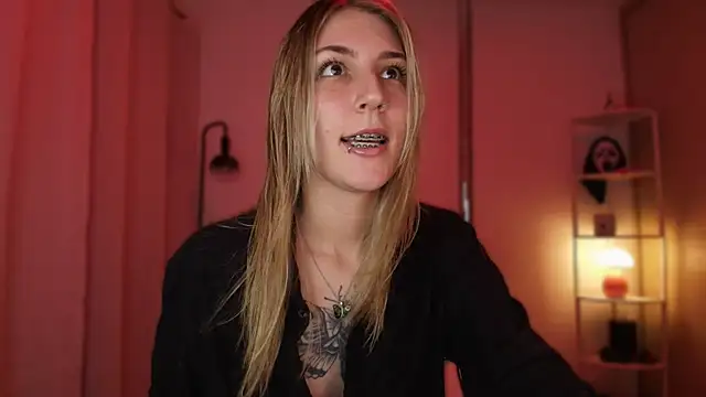 Dakotaa  online show from January 12, 2:39 am