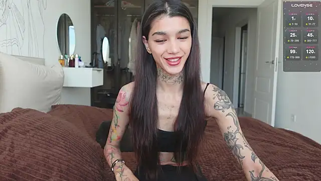 vinkitinkii online show from October 12, 6:56 am