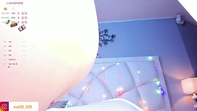 MelanieKlaus online show from December 27, 3:04 pm