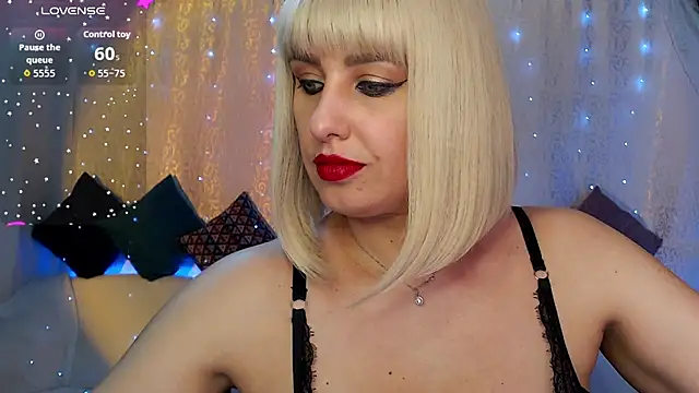 Stella Adria online show from July 13, 8:55 pm