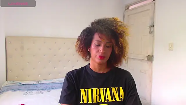 melisacruzz online show from January 9, 9:37 pm