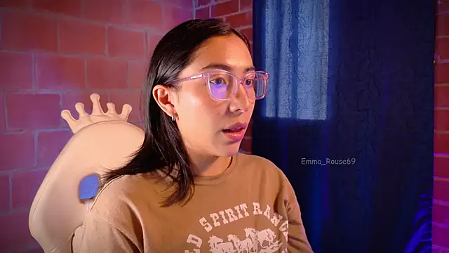 emma rouse69 online show from October 16, 2:40 pm