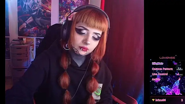 Snapshot of linda_mort chatting on May 5, 8:39 pm linda mort online show from May 5, 8:39 pm