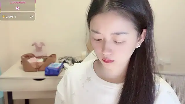 A-xena online show from November 15, 2:31 am