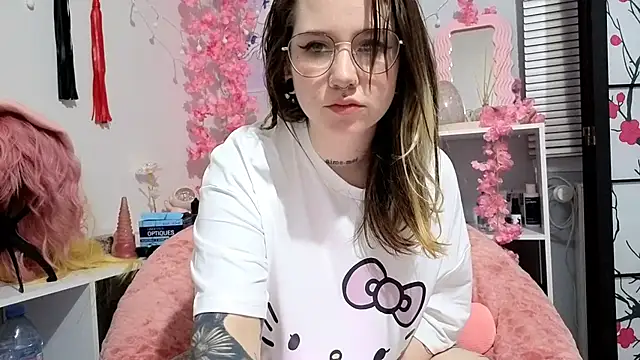 sullye online show from March 8, 8:25 pm