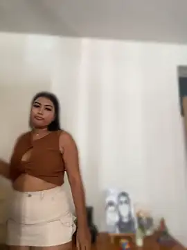 NatashaBrown12 online show from April 10, 3:06 pm