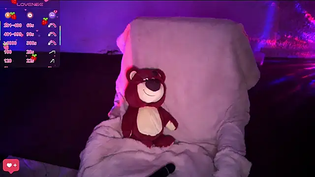 PetiteAngel666 online show from December 2, 8:37 pm