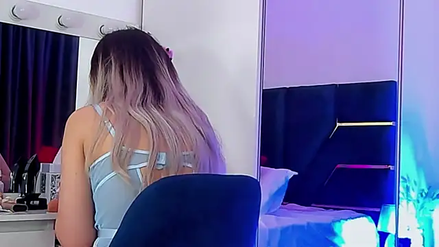 AllisonSweets online show from March 25, 10:43 am