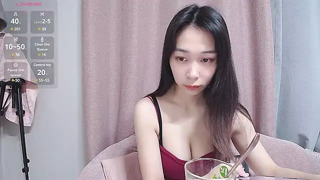 tw Sutew online show from March 19, 10:44 am