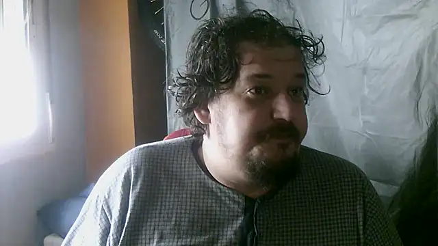 porkorossy online show from March 7, 8:44 am