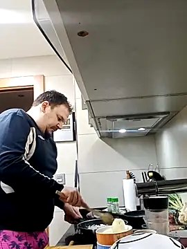 porkorossy online show from April 1, 10:38 am