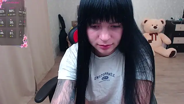 JuicyJess online show from May 21, 6:59 pm