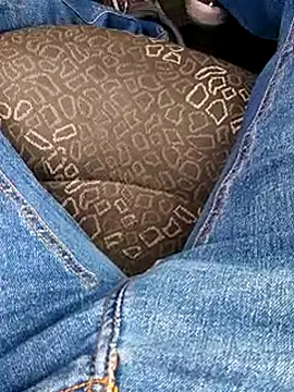 hotman8209 online show from October 27, 2:32 pm