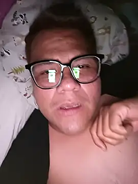 Snapshot of ChubbyCdmxInt1 chatting on December 1, 3:44 am ChubbyCdmxInt1 online show from December 1, 3:44 am