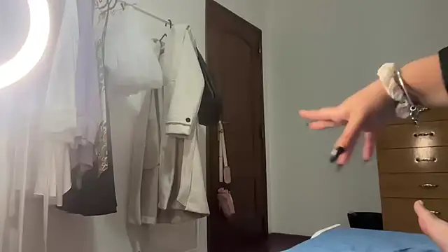 bybabyblue online show from November 4, 9:36 pm