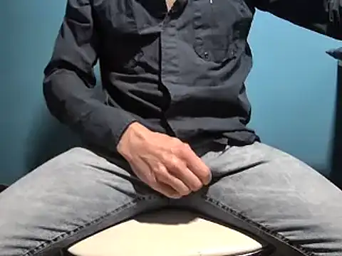 Pol8822 online show from March 25, 2:45 pm