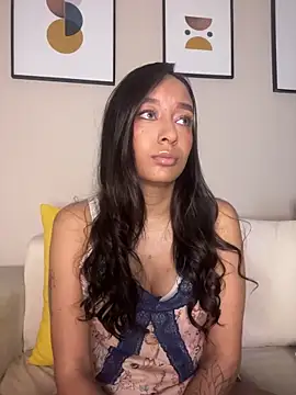 DianaHopson online show from February 24, 11:19 am