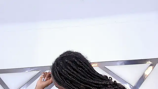 Shanelle   online show from December 2, 8:26 pm