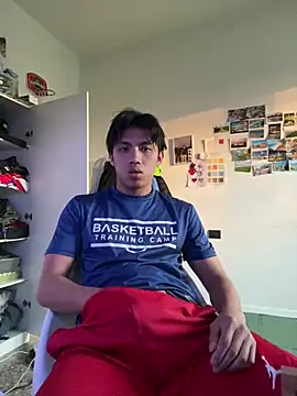 Snapshot of _Daniel_04 chatting on May 4, 5:53 pm Daniel 04 online show from May 4, 5:53 pm
