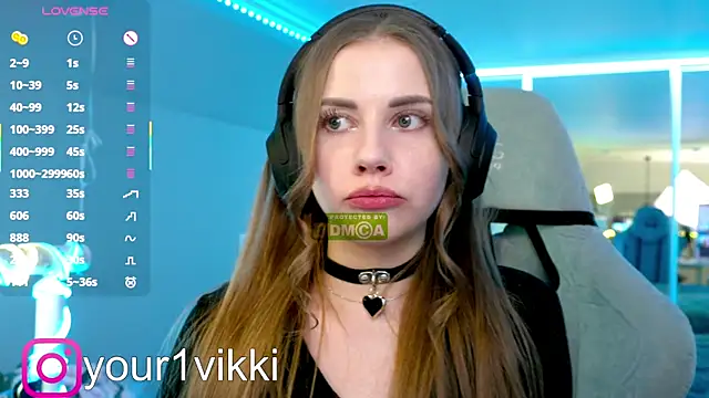 Vikki Cheese online show from February 16, 1:36 am