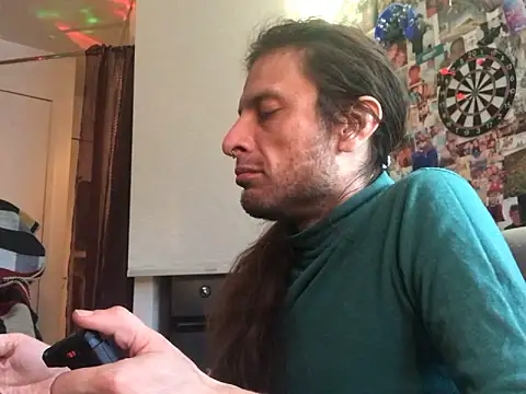 Snapshot of DownstairsSky chatting on January 27, 12:48 pm DownstairsSky online show from January 27, 12:48 pm
