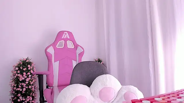 Snapshot of keissy_rincon_ chatting on October 11, 11:25 pm keissy rincon online show from October 11, 11:25 pm