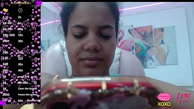 alegriamartinez online show from October 15, 7:14 pm