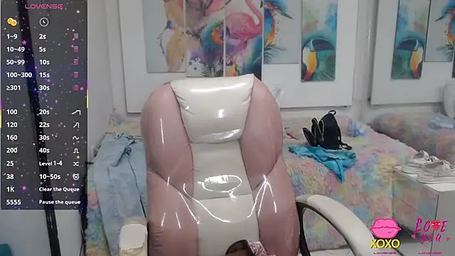 alegriamartinez online show from November 13, 7:02 pm