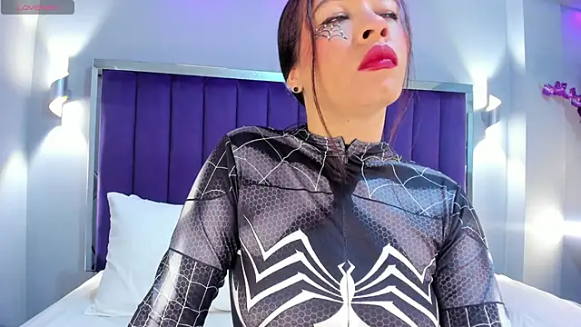 SaraRiley online show from October 31, 11:17 pm