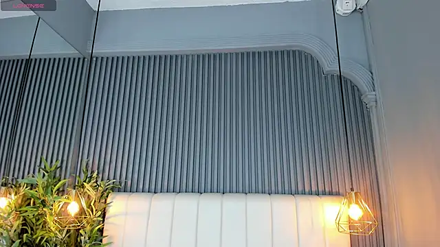 SaraRiley online show from November 24, 10:31 pm