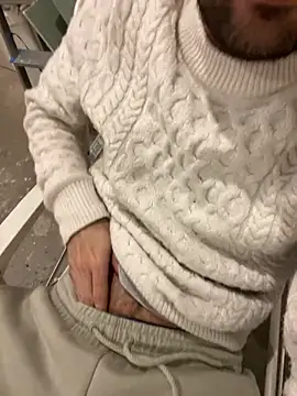 Snapshot of athenphysics chatting on January 15, 9:09 pm athenphysics online show from January 15, 9:09 pm