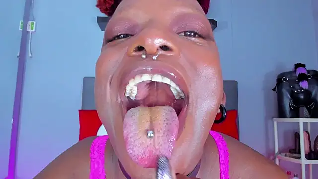 Coco Kiss online show from November 27, 7:16 pm