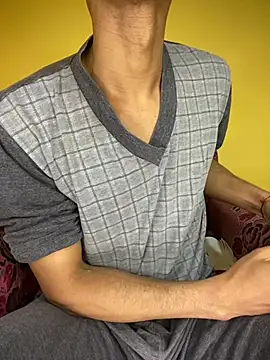 MoiseXxx 777 online show from February 8, 9:24 am