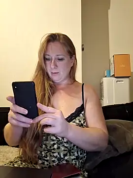 Snapshot of MazySun chatting on September 13, 8:41 pm MazySun online show from September 13, 8:41 pm