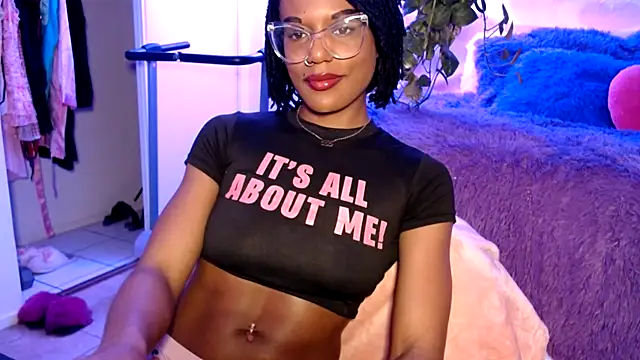 Snapshot of CocoSage chatting on February 16, 6:42 am CocoSage online show from February 16, 6:42 am