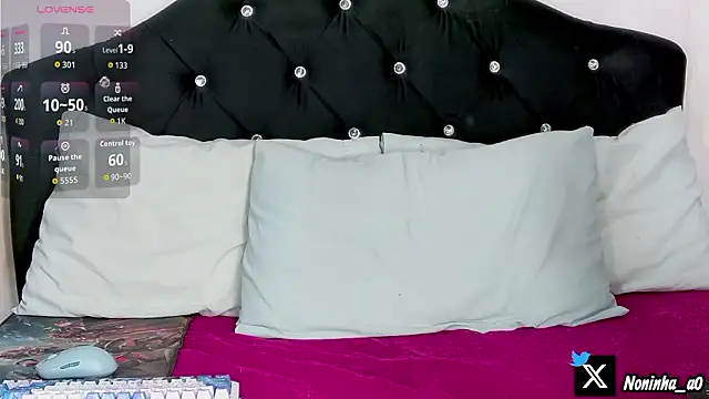 nonawhitemm online show from March 26, 11:43 pm