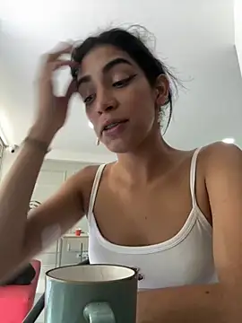 Alahia Rodriguez online show from March 5, 7:21 pm