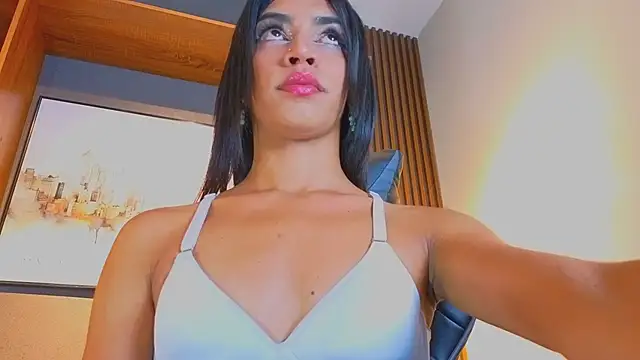 Alahia Rodriguez online show from June 1, 7:26 pm