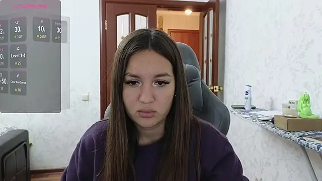 Nelly Fischer online show from December 4, 12:25 pm