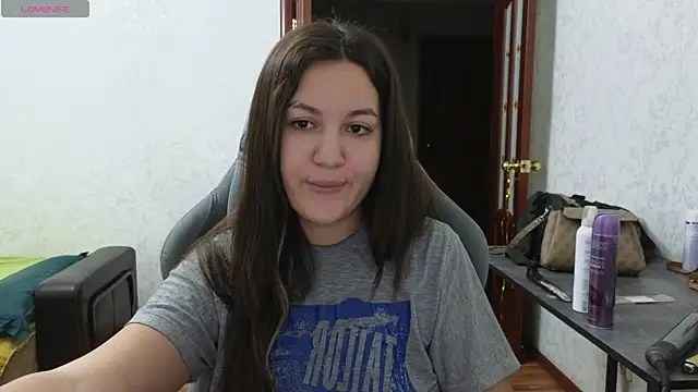 Nelly Fischer online show from March 9, 5:17 pm