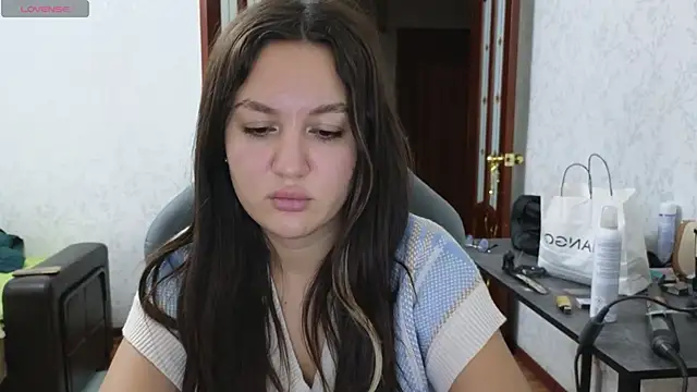 Nelly Fischer online show from March 11, 6:08 pm