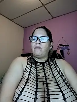 EllisW8 online show from March 16, 11:09 pm